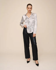Clean Hidden Placket - Snow Tiger